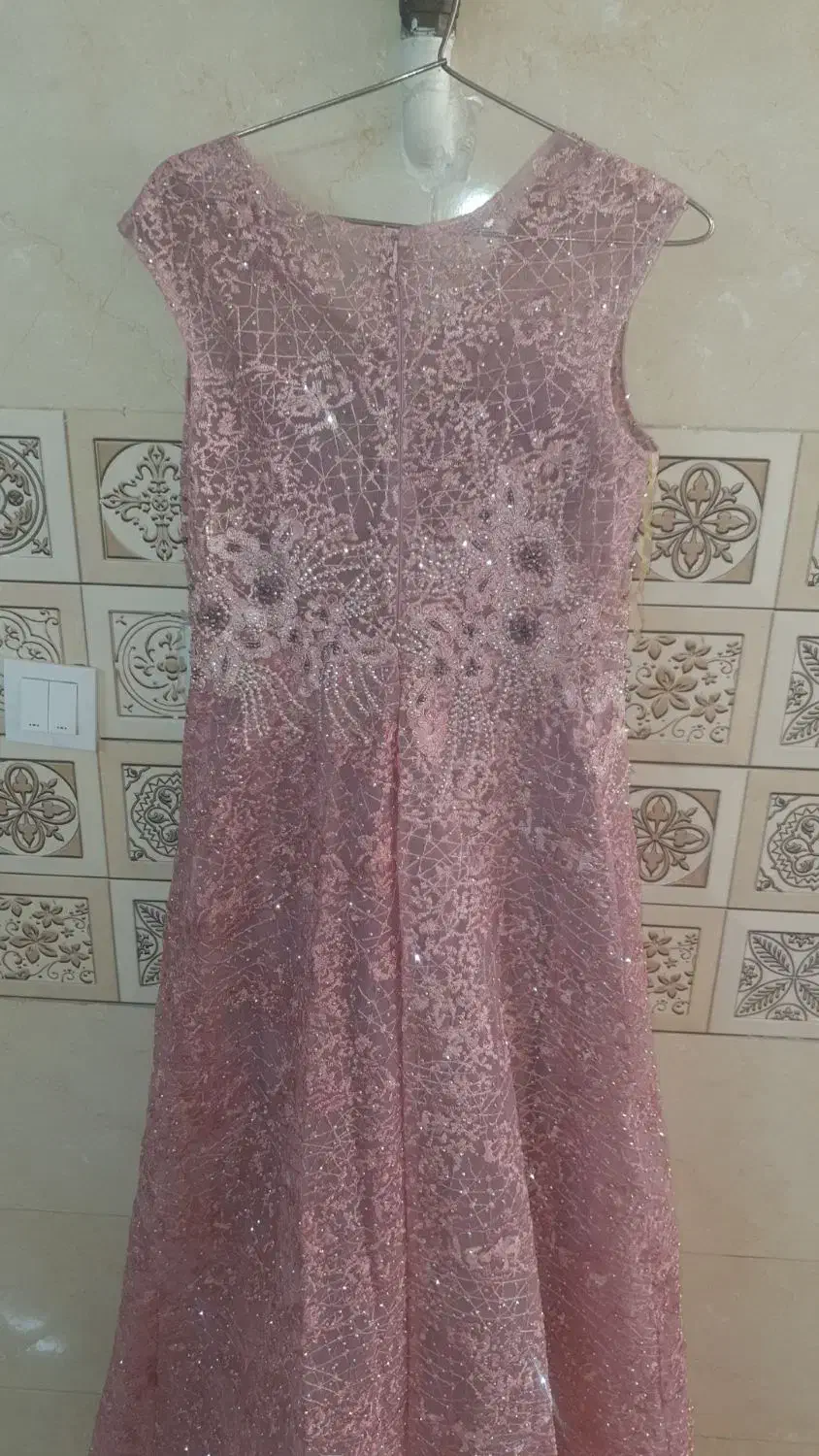 پیراهن مجلسی|لباس|تهران, خاک سفید|دیوار