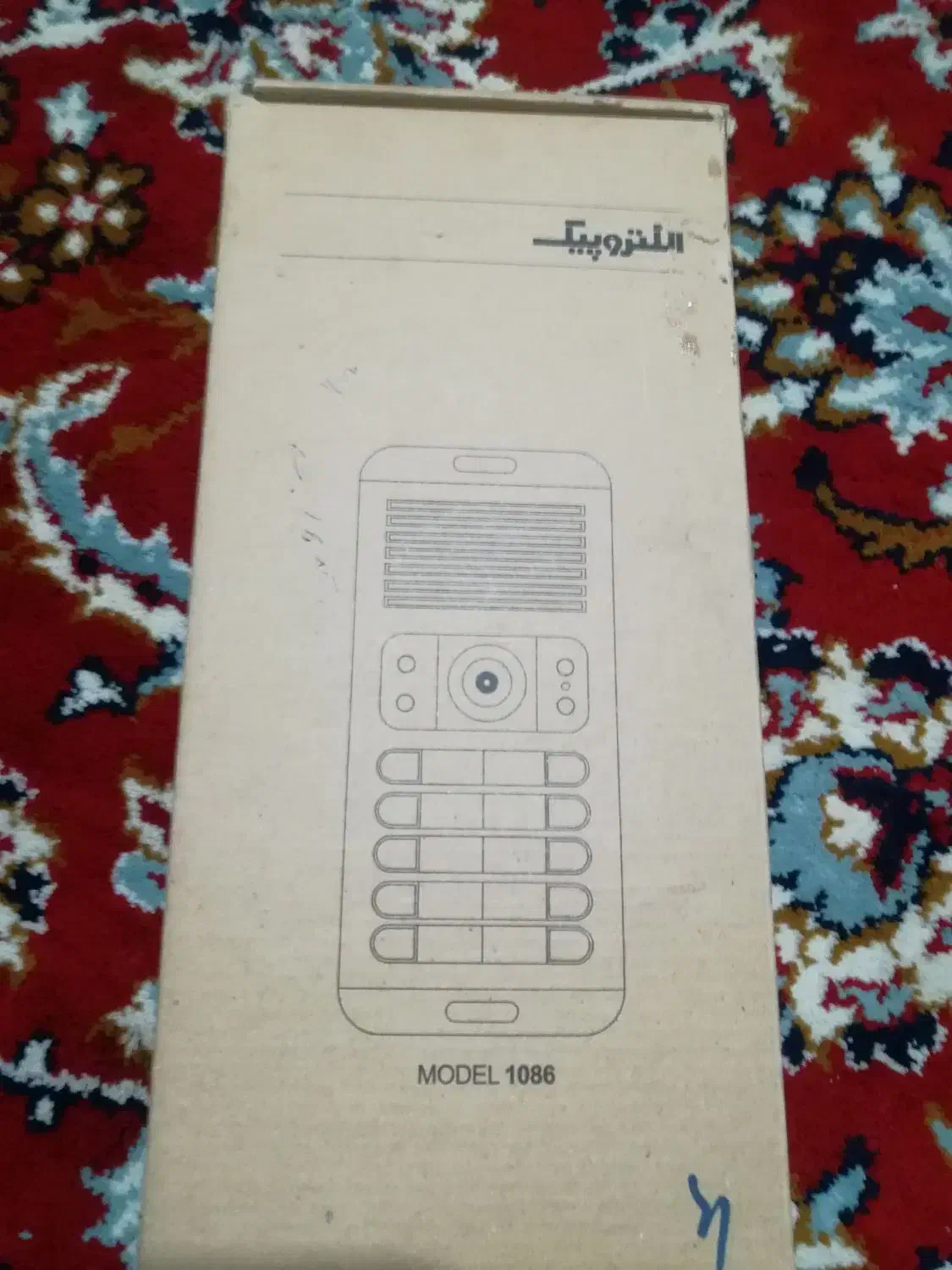 پنل ایفون تصویری ۸واحدی|صوتی و تصویری|شاهین‌شهر, عطار|دیوار