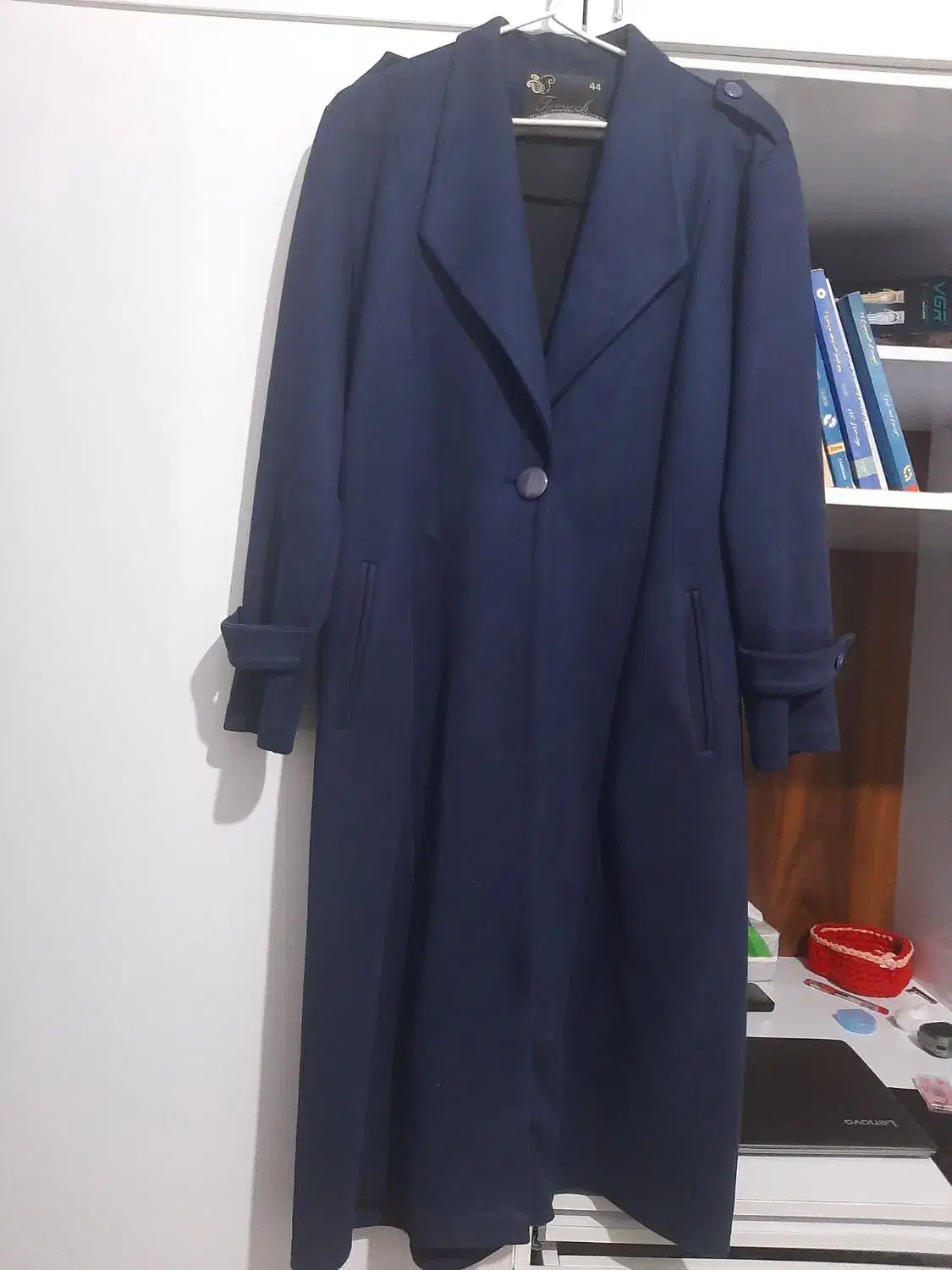 پالتو کاملا سالم سایز ۴۴|لباس|ساری, |دیوار