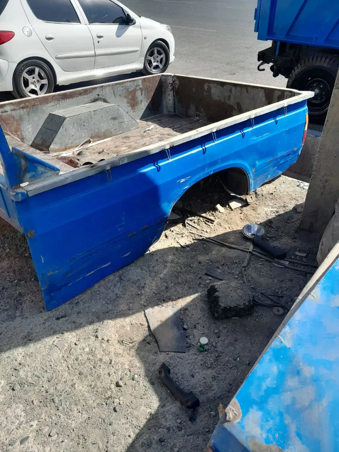 اتاق عقب نیسان دوگانه برای مدل ۹۷ فابریکی|قطعات یدکی و لوازم جانبی|نسیم‌شهر, |دیوار