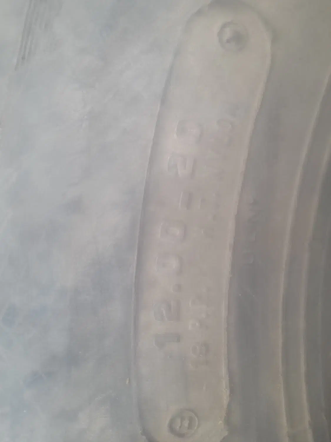 لاستیک بارز ۱۲- ۲۰|قطعات یدکی و لوازم جانبی|خواف, |دیوار