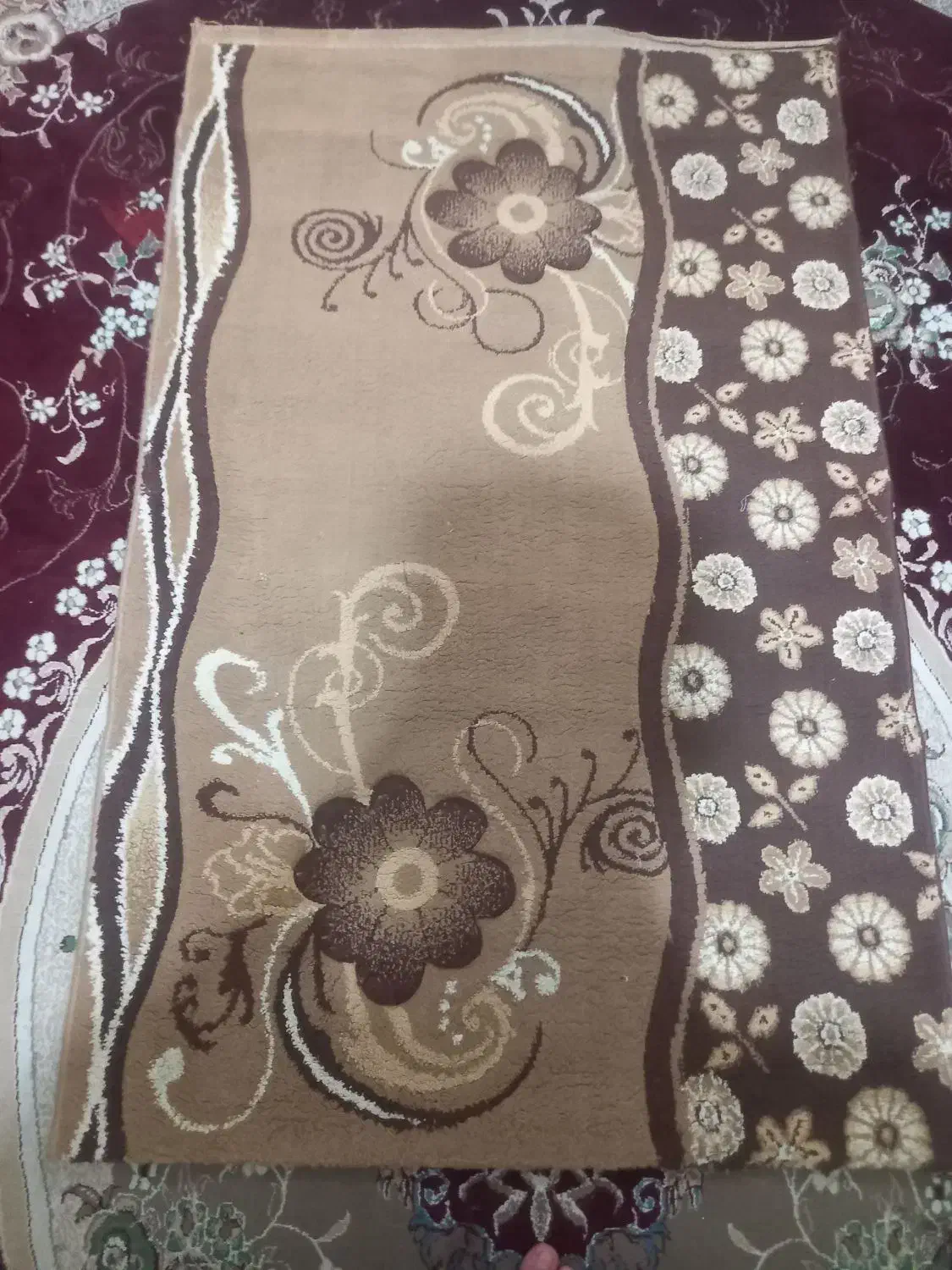 قالیچه ماشینی تمیز و درحد نو ۱*۱.۳۰|فرش|ملارد, |دیوار