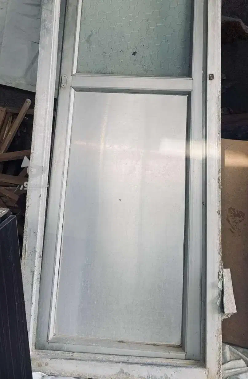 درب و پنجره آلمینیوم دسته دوم|حراج|نکا, |دیوار