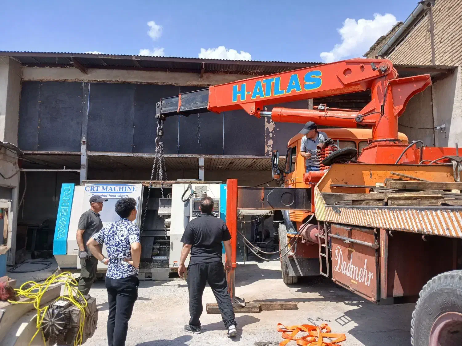 کرایه اجاره جرثقیل خاور ۳،۵،۷،۱۰تن کفی دار بالابر|خدمات حمل و نقل|تهران, تهرانپارس غربی|دیوار