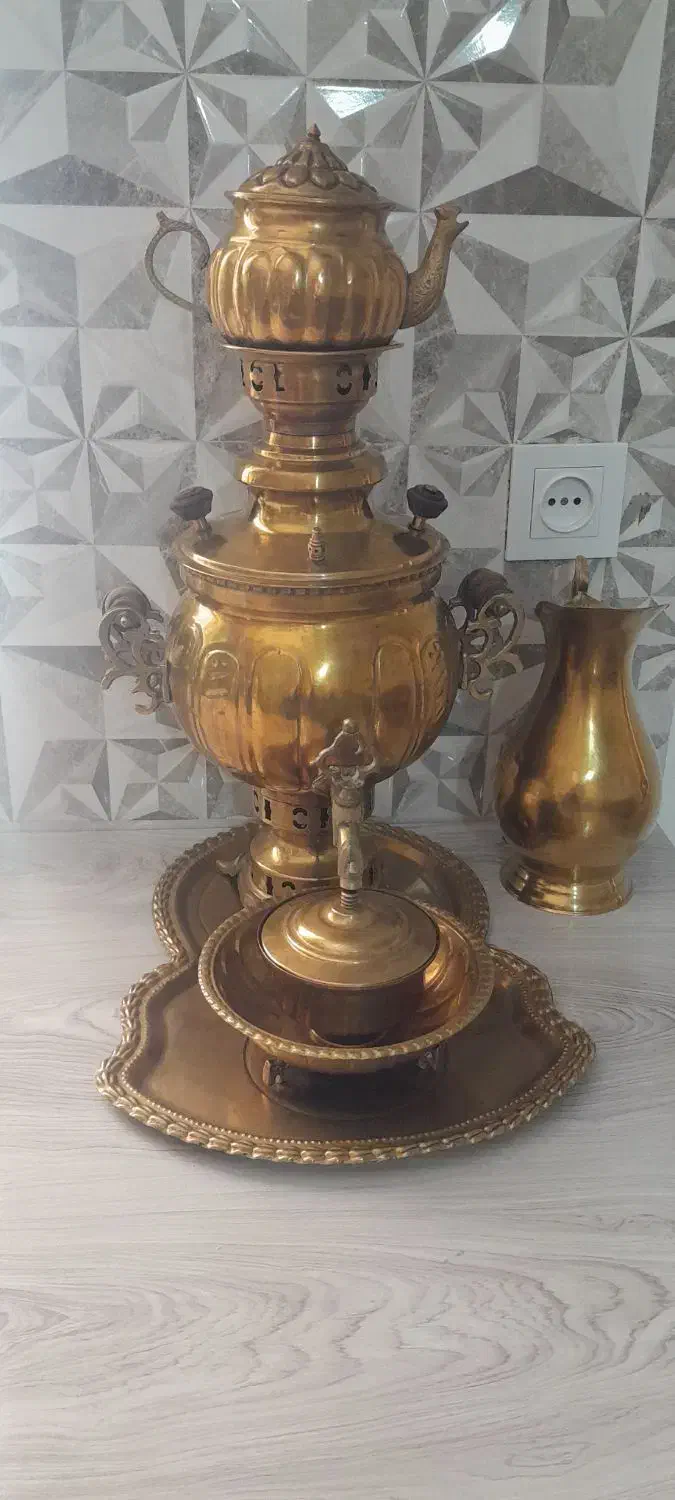 سماور ذغالی برنج|سماور، چای‌ساز، قهوه‌ساز|سمنان, |دیوار