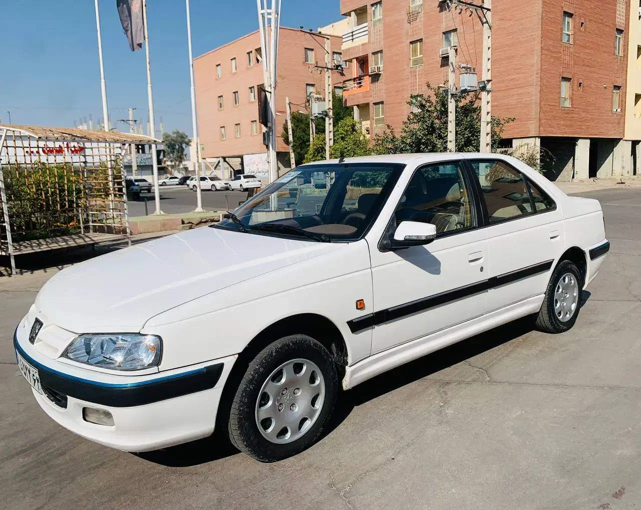 پارس مدل ۹۳ در حد|خودرو سواری و وانت|جیرفت, |دیوار