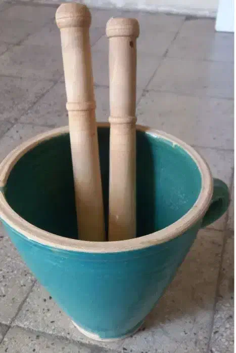 کشکساب قدیمی|ظروف پخت‌وپز|بروجرد, |دیوار