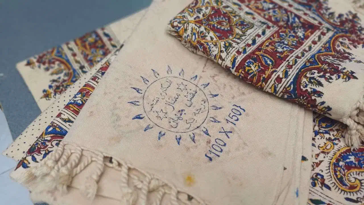 رومیزی قلمکار|پرده، رانر، رومیزی|قم, باجک یک|دیوار