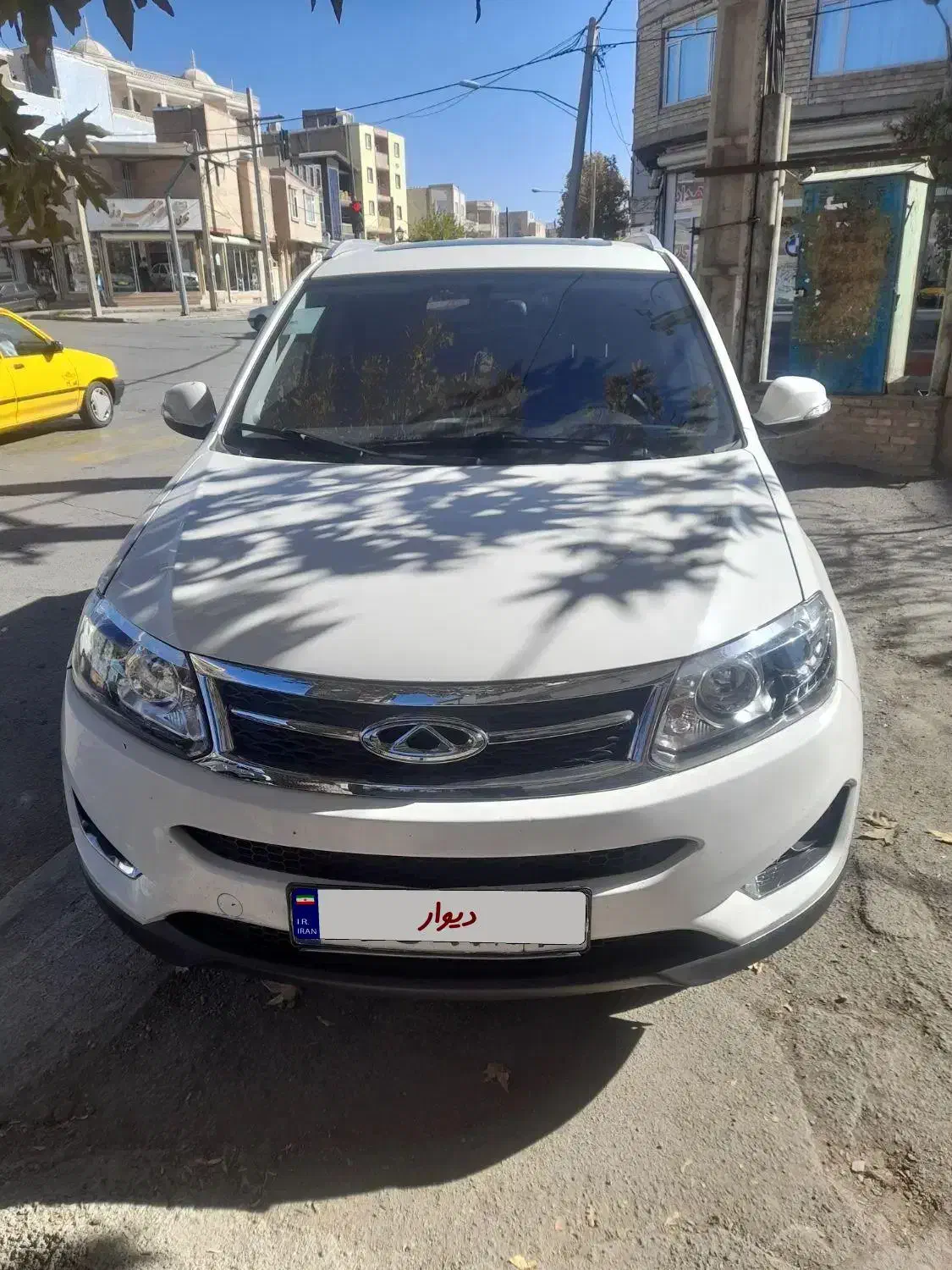 تیگو ۵ کم کار در حد صفر|خودرو سواری و وانت|الیگودرز, |دیوار