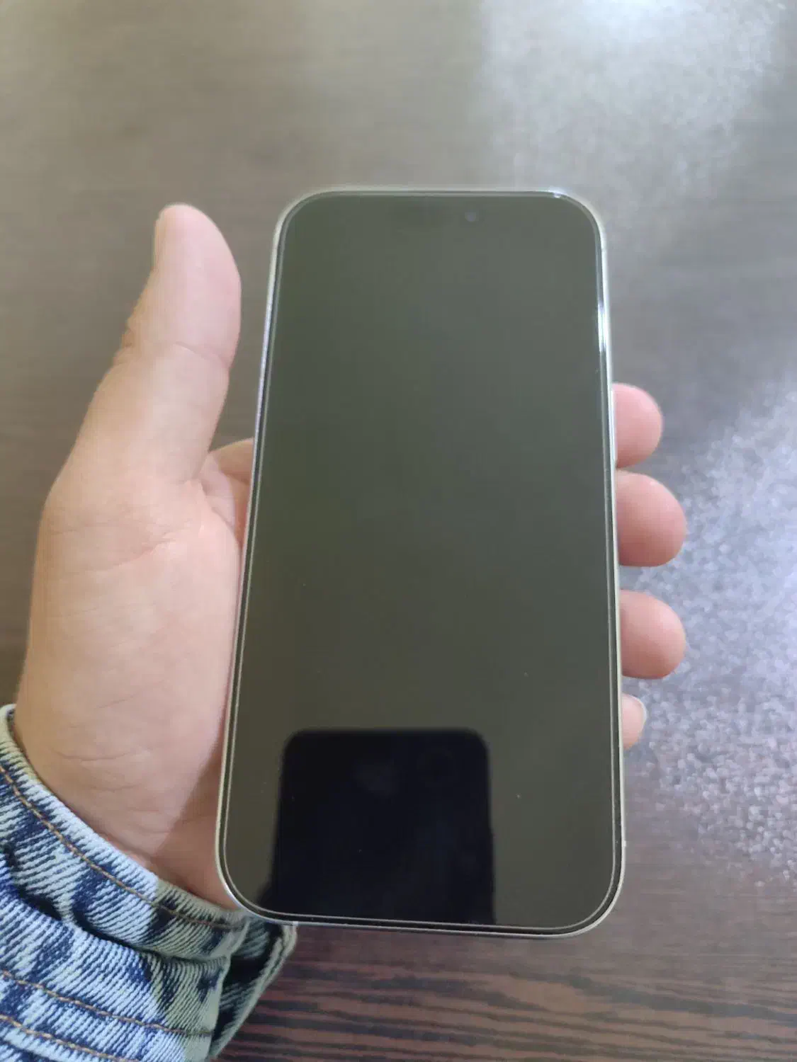 گوشی ایفون 16proدر حد نو|موبایل|بافت, |دیوار