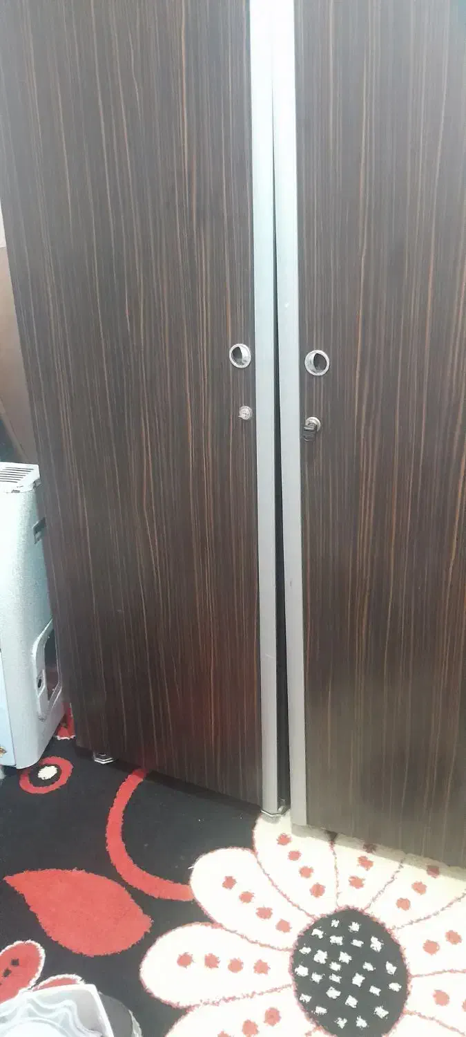 سالم|جاکفشی، کمد، دراور|آبیک, |دیوار