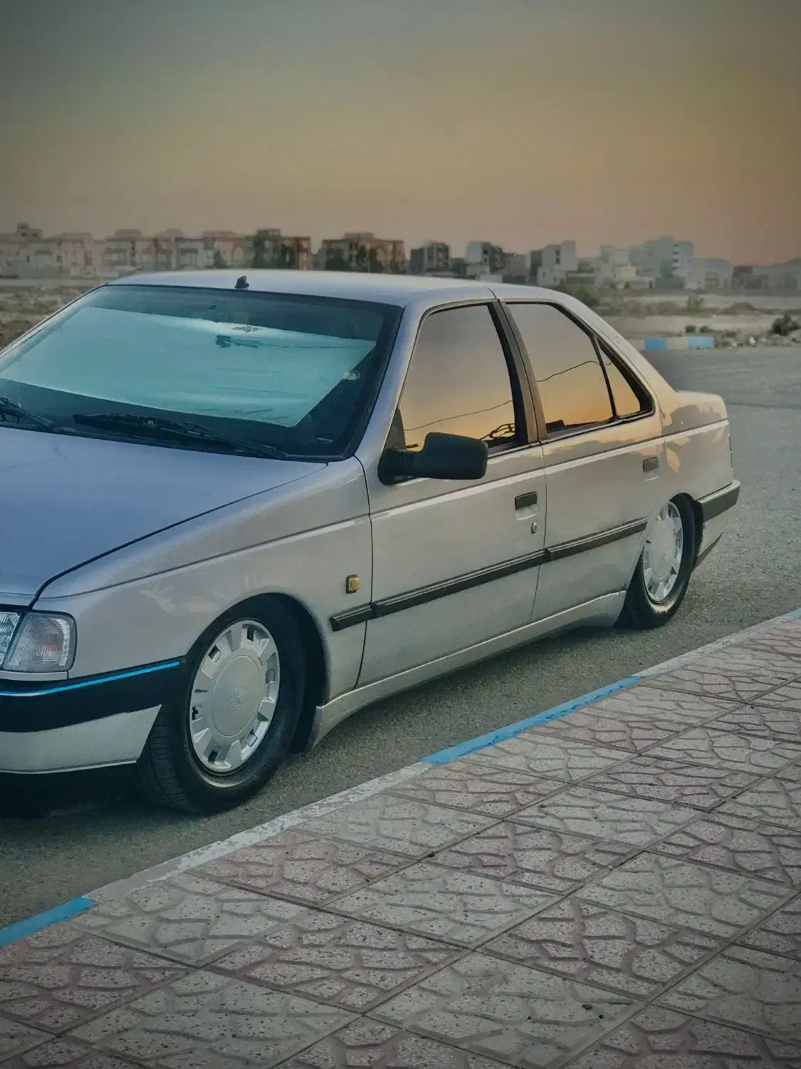 پنوماتیک دو کپسوله|قطعات یدکی و لوازم جانبی|بابل, |دیوار