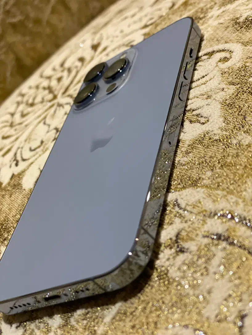 13پرو درحد|موبایل|اراک, |دیوار