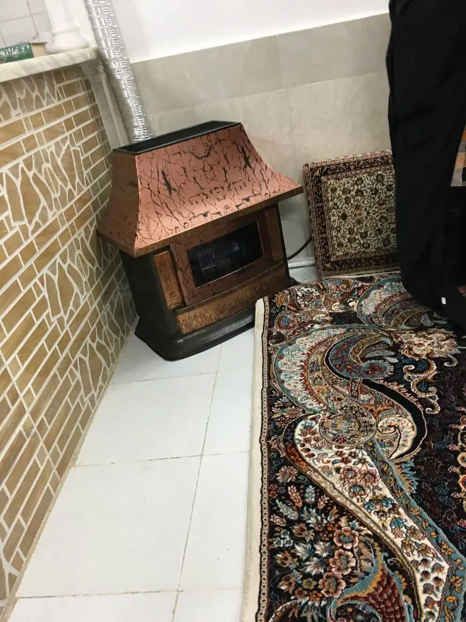 بخاری|بخاری، هیتر، شومینه|قم, نیروگاه|دیوار