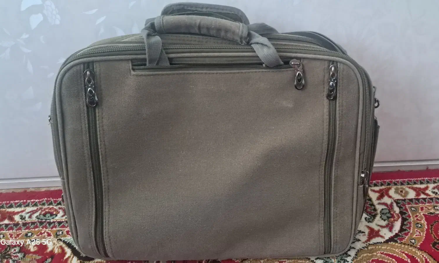 کیف دانشجویی|کیف، کفش، کمربند|تبریز, |دیوار