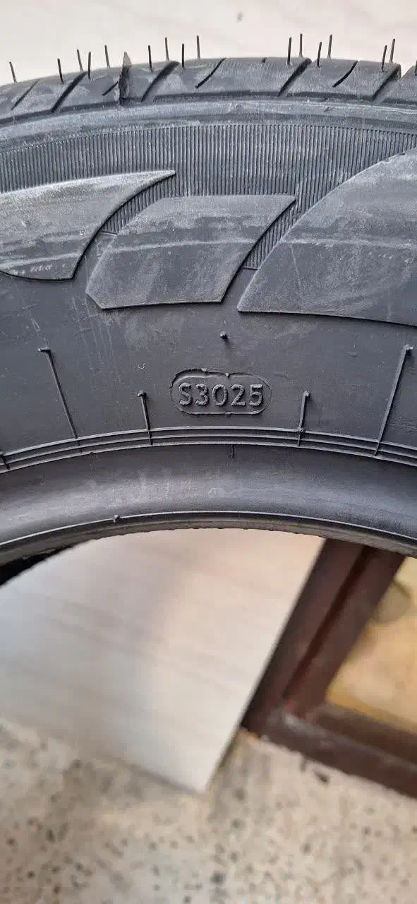 لاستیک بارز|قطعات یدکی و لوازم جانبی|همدان, |دیوار