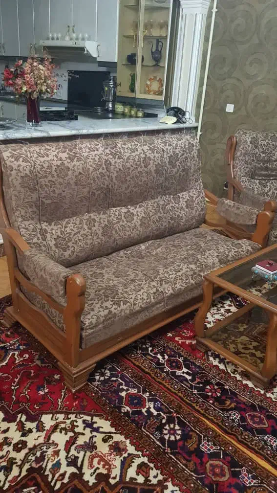 مبل ۷ نفره و بوفه|مبلمان خانگی و میز عسلی|سهند, |دیوار