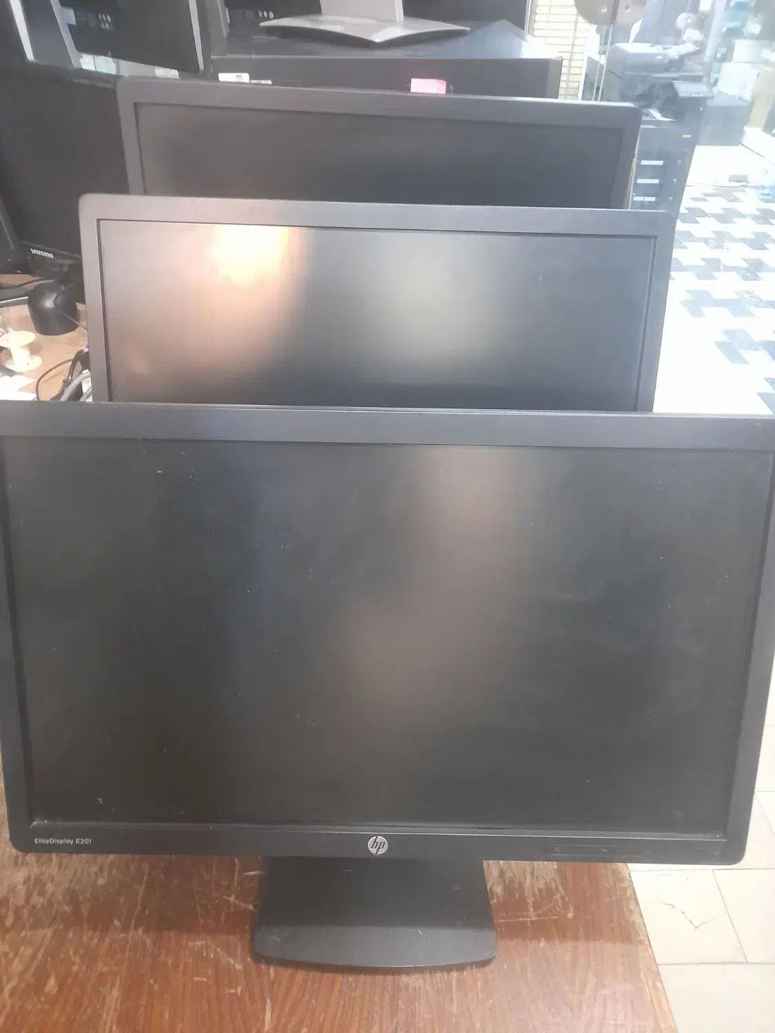 مانیتور ۲۰|قطعات و لوازم جانبی رایانه|بندرعباس, |دیوار