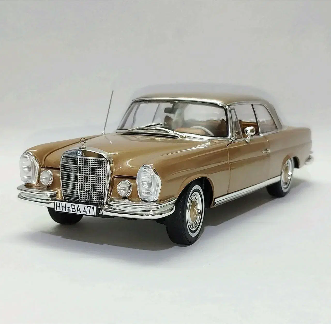 ماکت فلزی مرسدس بنز 250SE سال 1968|اسباببازی|تهران, آرژانتین|دیوار