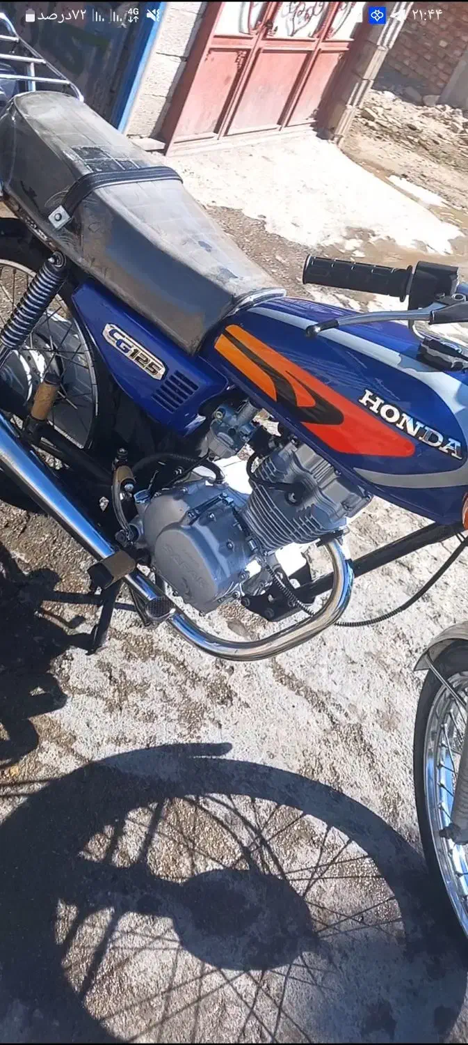موتور هوندا۱۲۵ تمام فابریک مدل۹۳|موتورسیکلت|میاندوآب, |دیوار