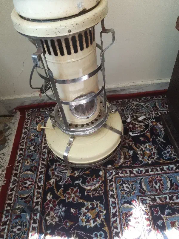 علادین|کلکسیون اشیاء عتیقه|ابریشم, |دیوار