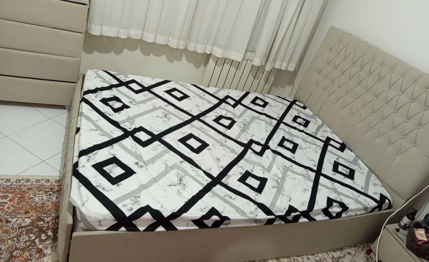 تخت یک نفره و نیم باتشک|تخت و سرویس خواب|تهران, جنت‌آباد شمالی|دیوار