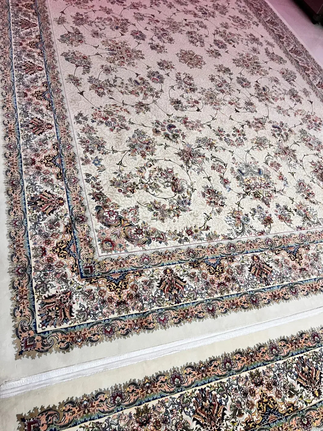 فرش نه متری|فرش|محمدشهر, کوی بهار|دیوار