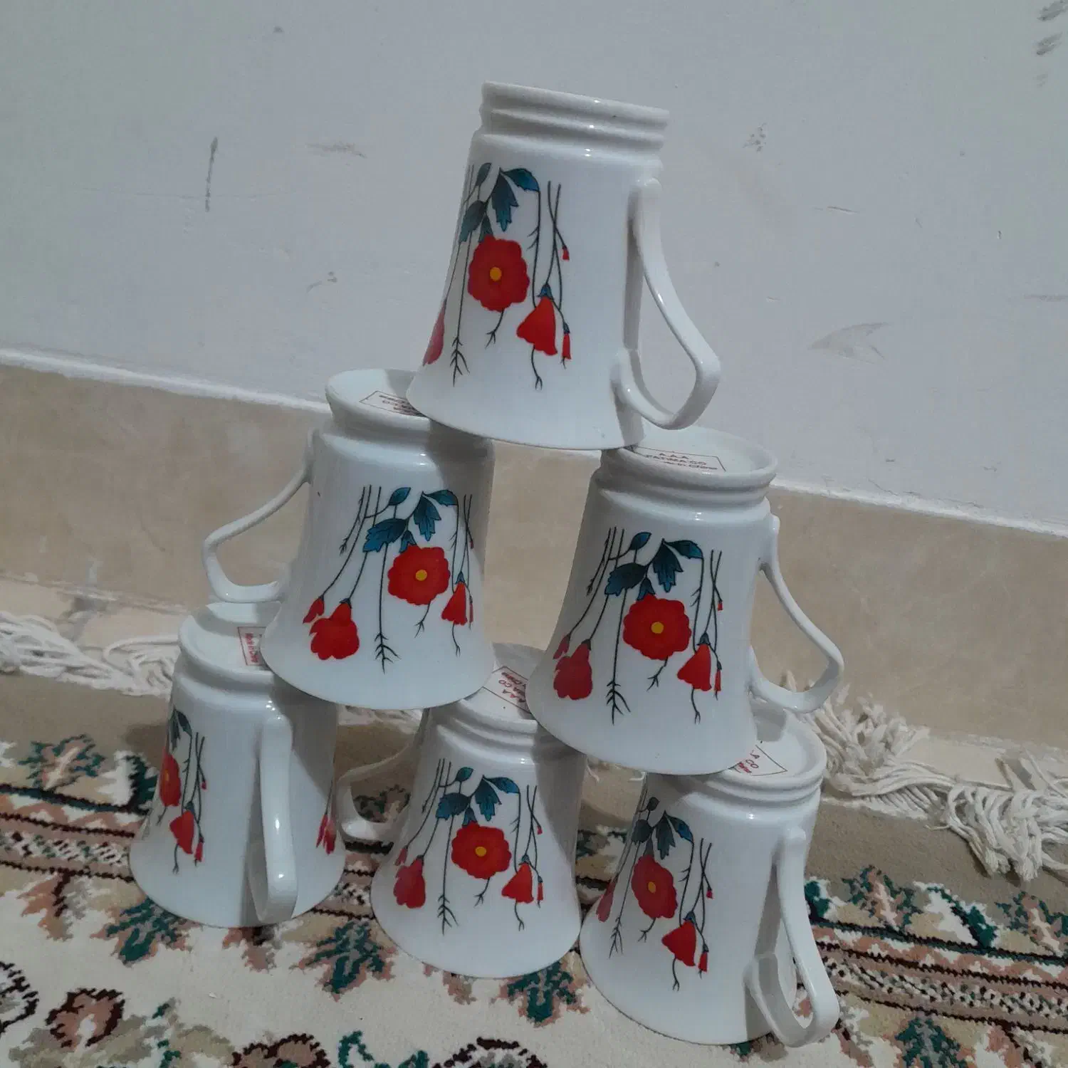 استکان وفنجان سایز کوچیک|ظروف سرو و پذیرایی|اراک, |دیوار