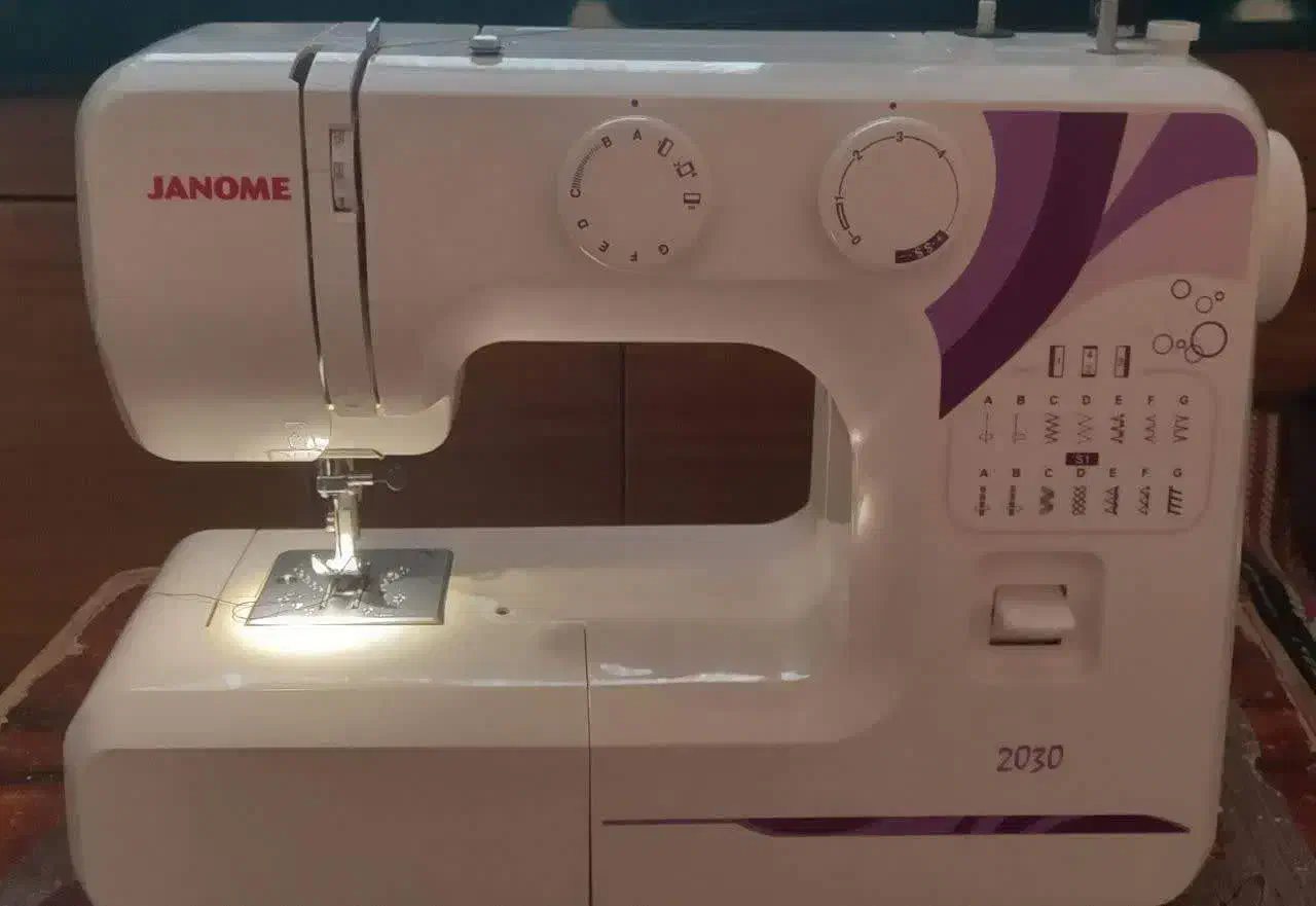 چرخ خیاطی ژانومه مدل ۲۰۳۰|چرخ خیاطی و ریسندگی|زنجان, |دیوار