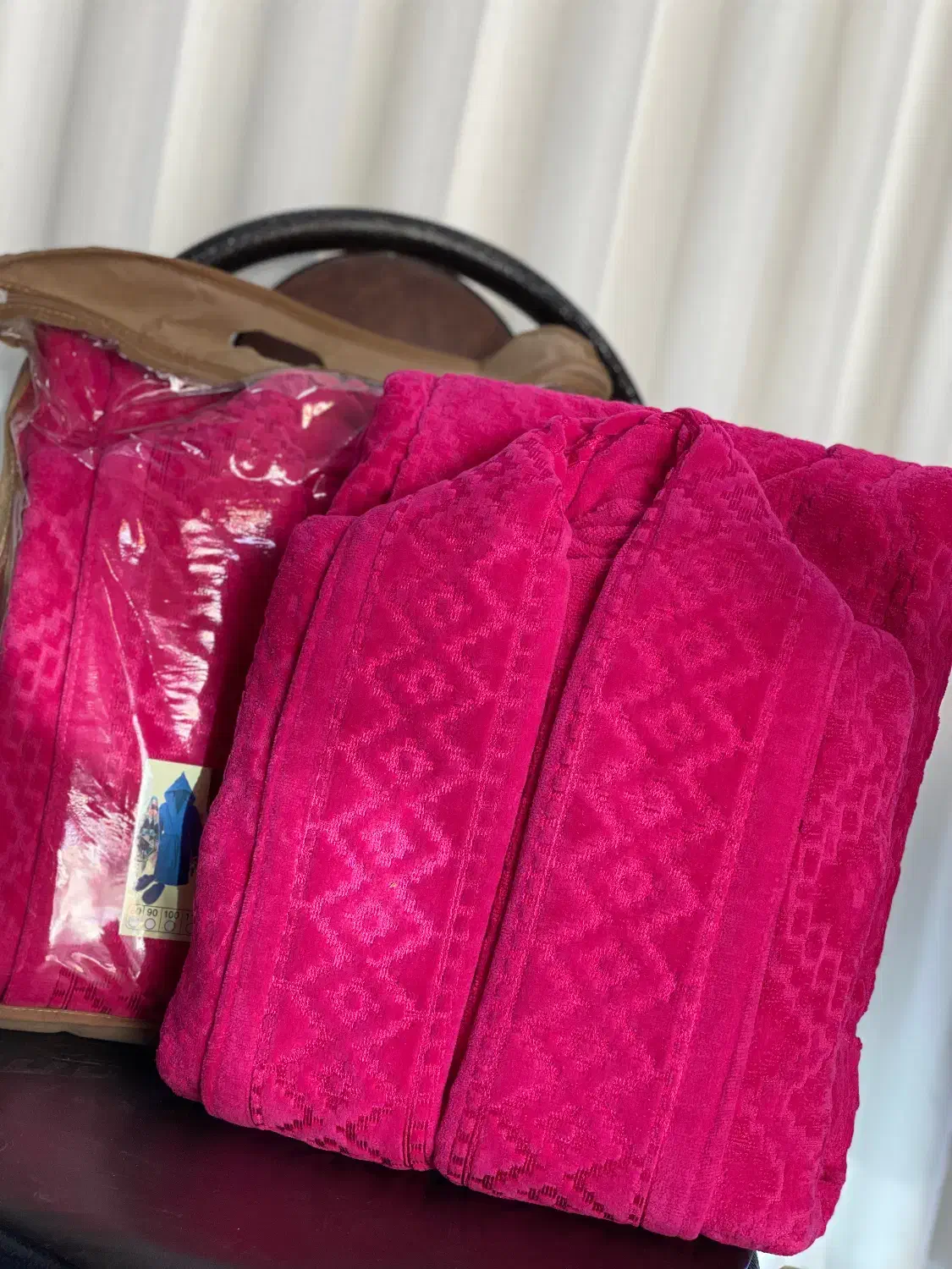 حوله تن پوش|لوازم حمام|قدس, شهر‌قدس|دیوار