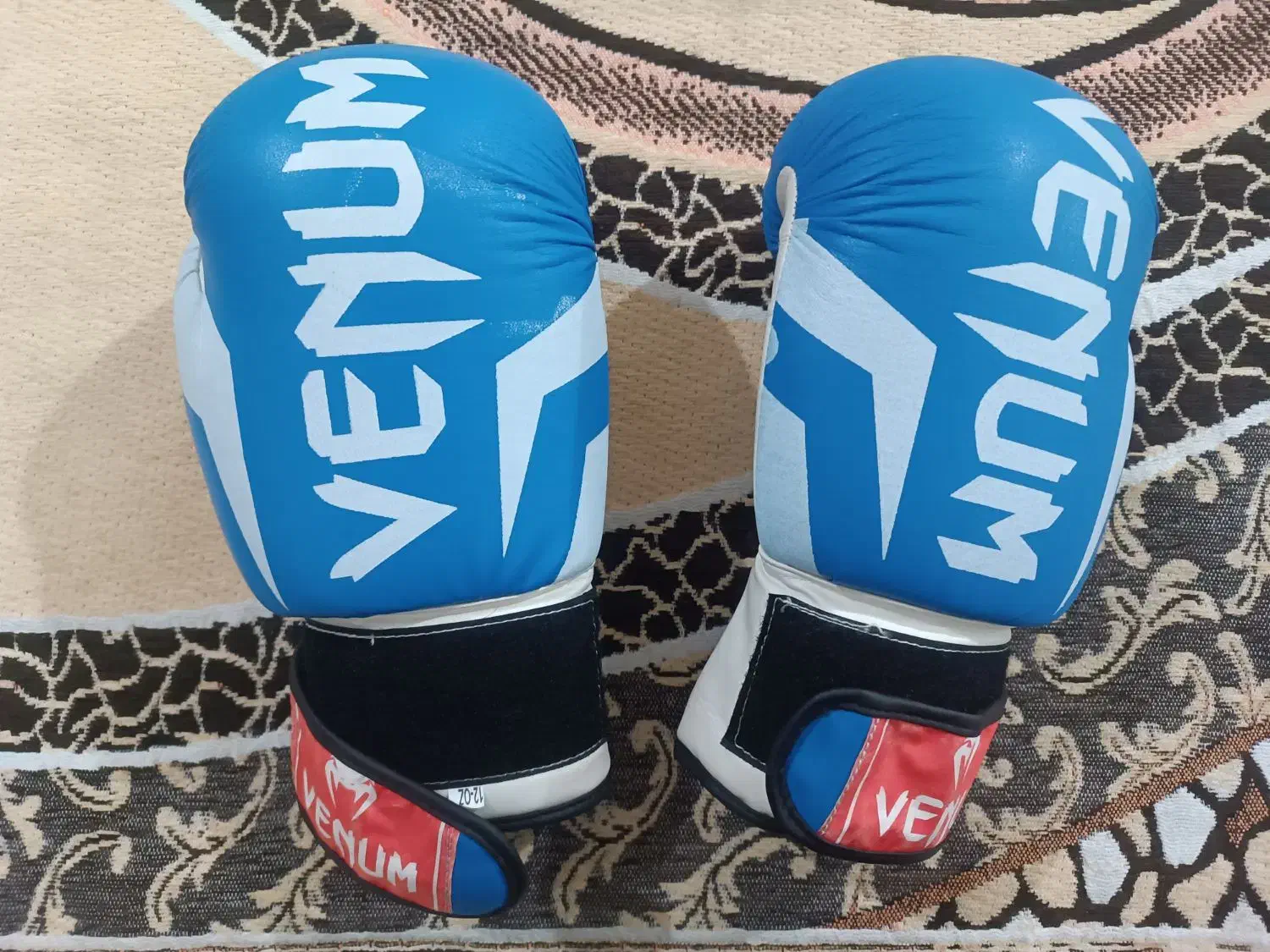 دستکش بوکس|تجهیزات ورزشی|زاهدان, |دیوار