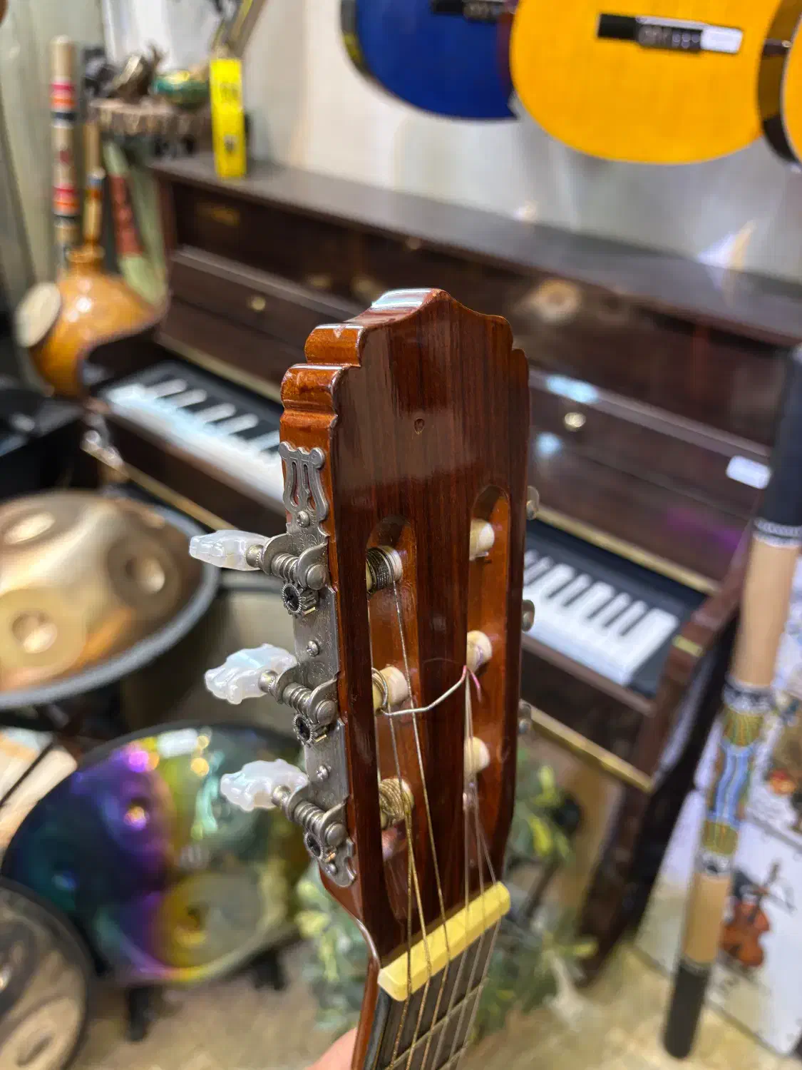 گیتار آریا Ak80|گیتار، بیس، امپلیفایر|تهران, تهرانسر شمالی|دیوار