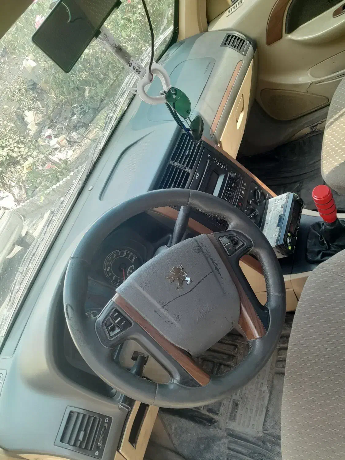 پژو۴۰۵مدل۹۷اتاقتعویض|خودرو سواری و وانت|آزادشهر, |دیوار