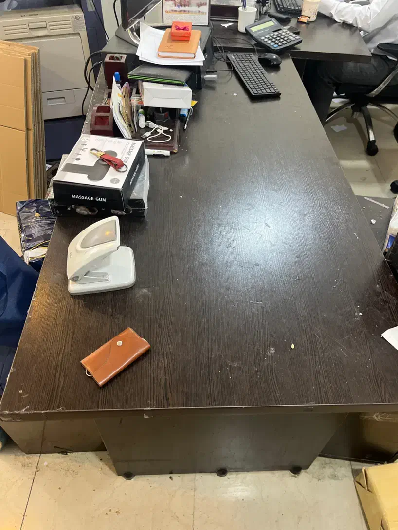 فروش میز مدیریتی|میز تحریر و کامپیوتر|اهواز, ۲۴ متری|دیوار