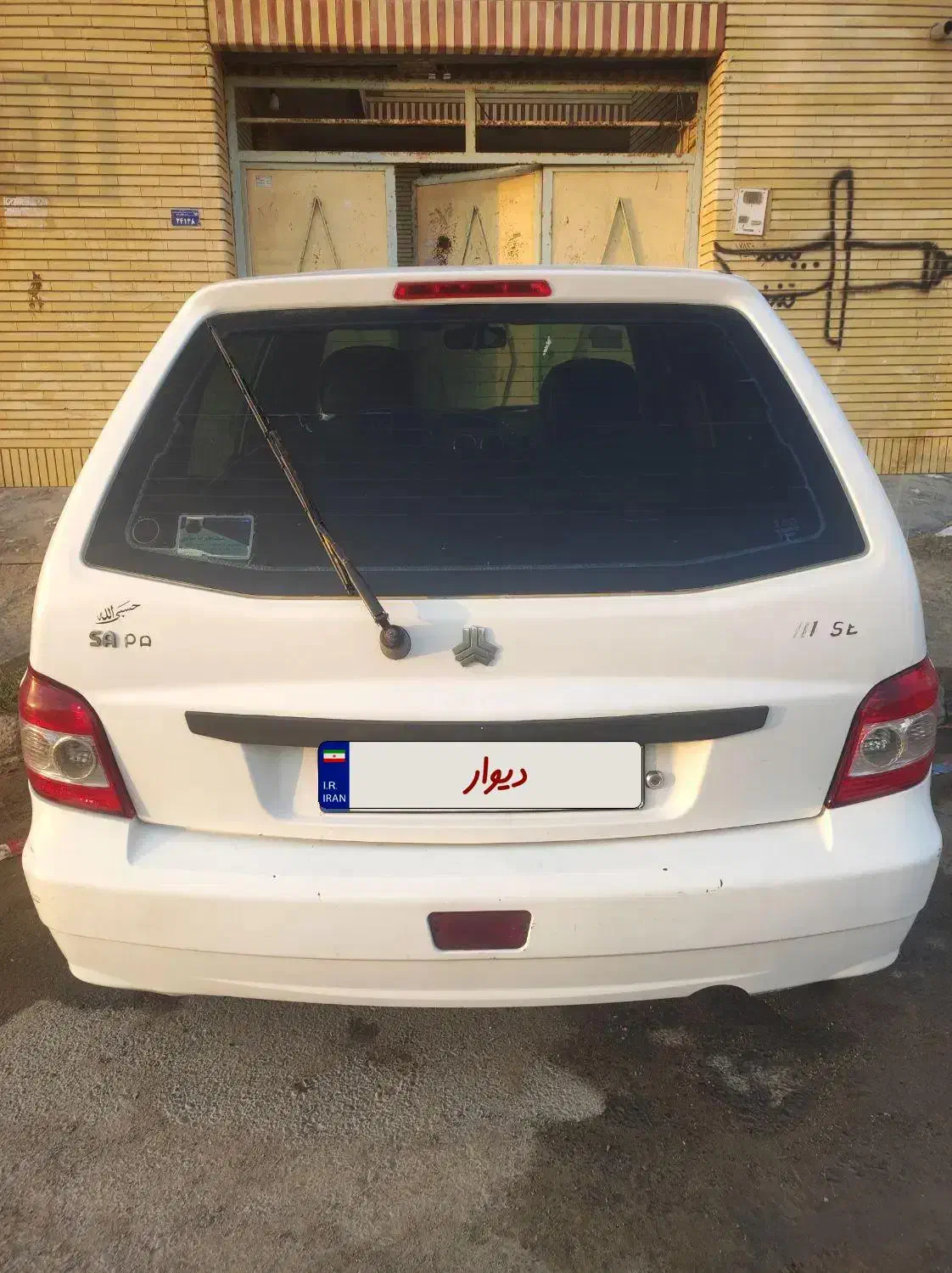 111 سالم ومرتبه بی رنگه|خودرو سواری و وانت|چابهار, |دیوار