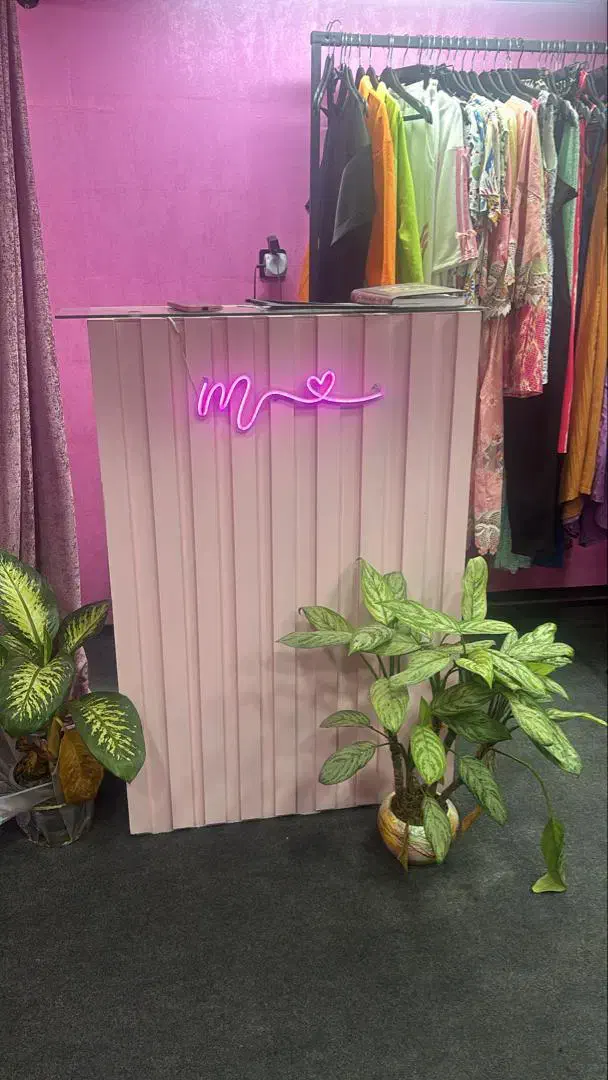 میز کانتر رگال مانکن|مبلمان اداری|آبیک, |دیوار