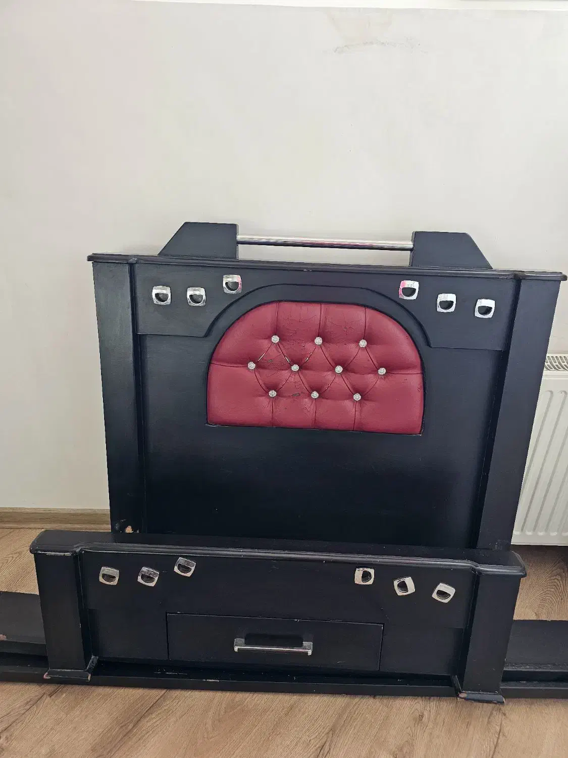 تخت خواب تک نفره|تخت و سرویس خواب|بناب, |دیوار