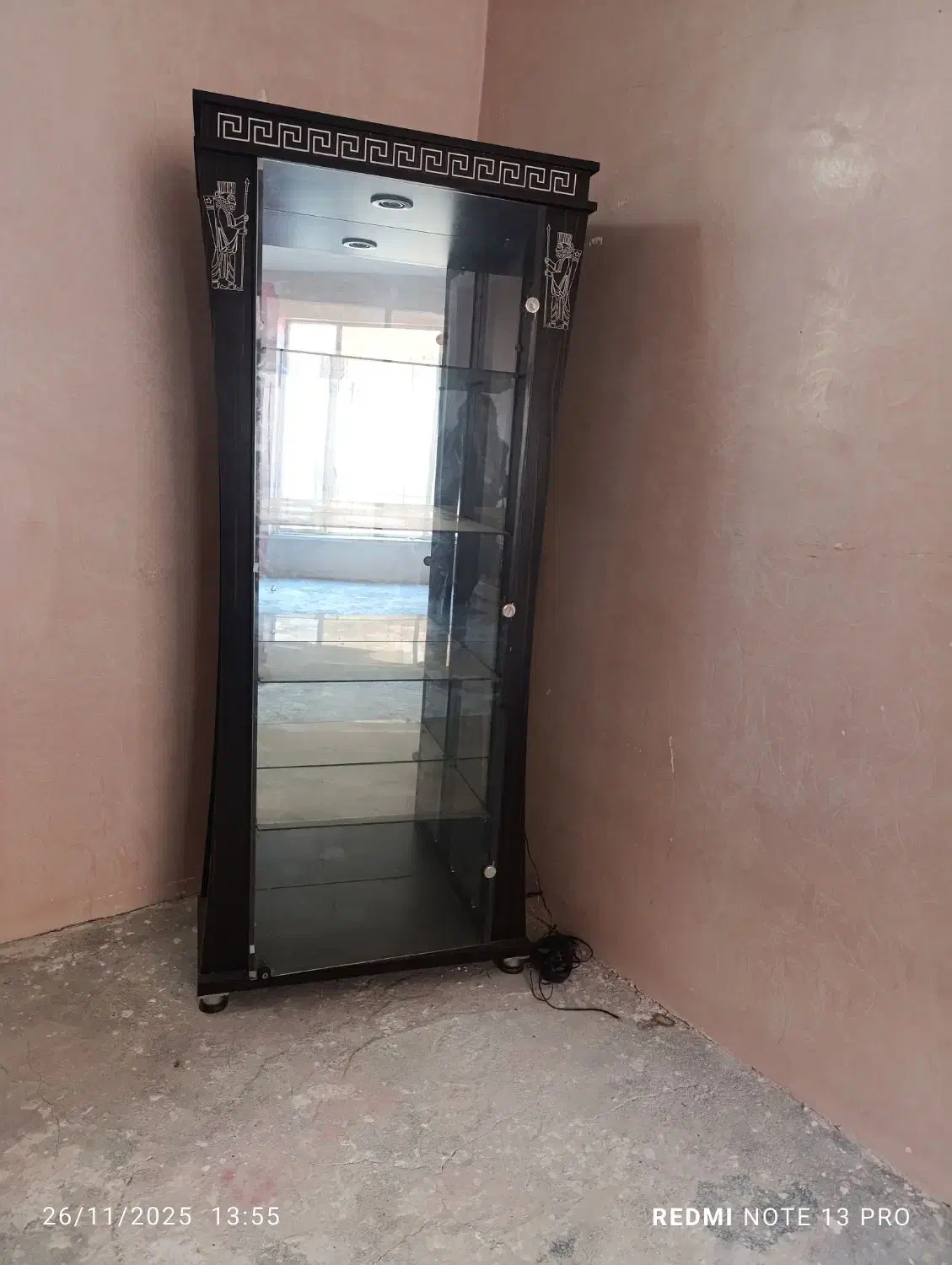 گنجه سالم سالم|بوفه، ویترین، کنسول|مشهد, نیروی هوایی|دیوار