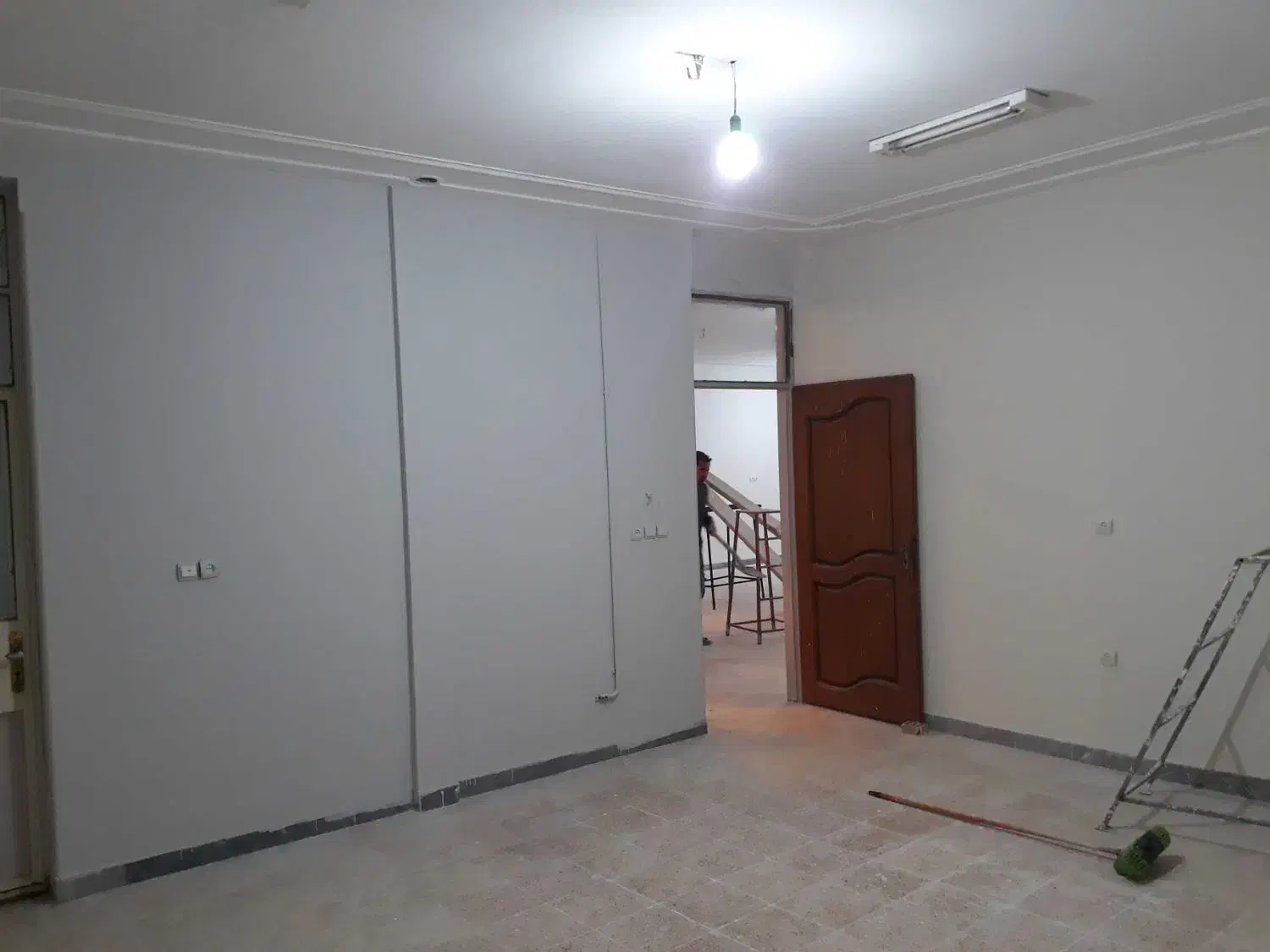 نقاشی ساختمان|خدمات پیشه و مهارت|اهواز, فاز ۵ پاداد|دیوار