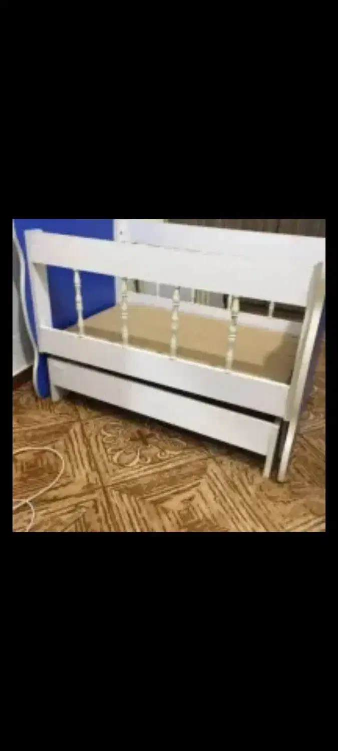 گهواره بچه|تخت و صندلی بچه|بروجن, |دیوار