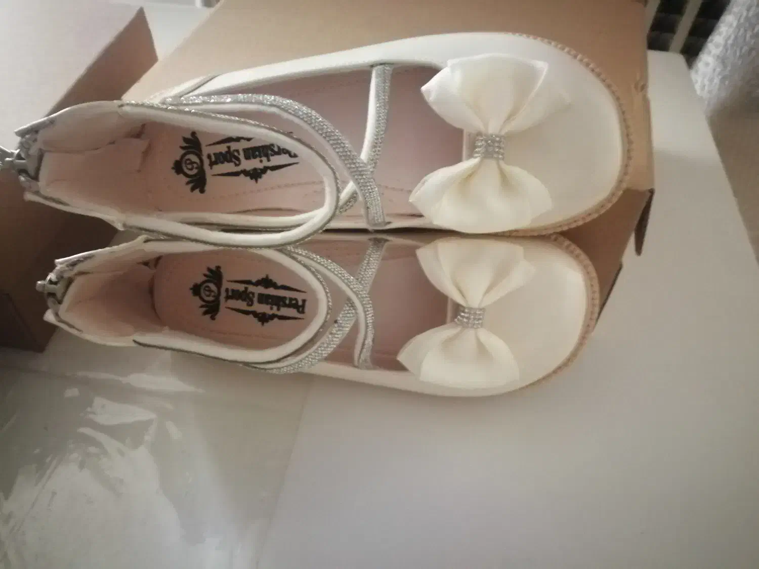 کفش بچه گانه|کفش و لباس بچه|ساری, |دیوار