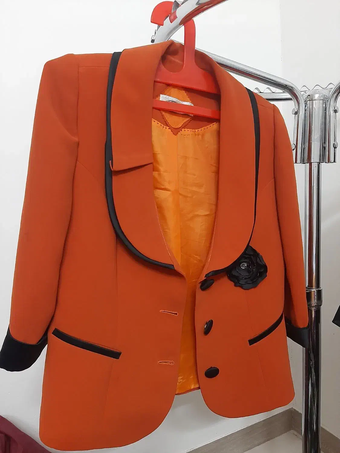 لباس مجلسی|لباس|باقرشهر, |دیوار