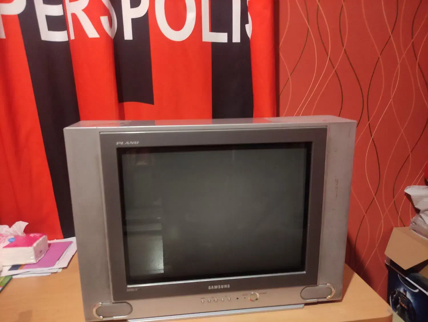 تلویزیون|تلویزیون و پروژکتور|هشتگرد, فاز ۳ مهستان|دیوار