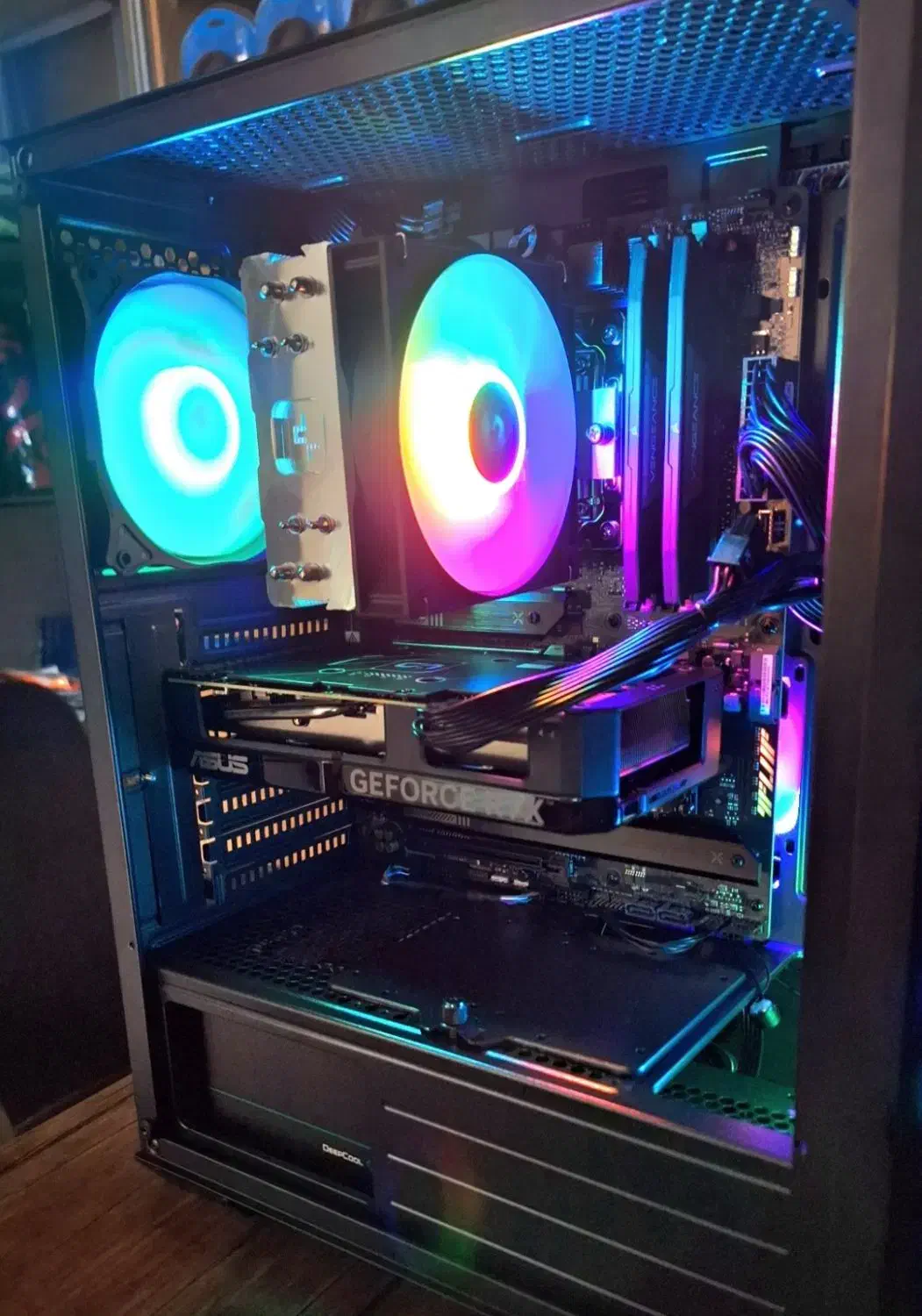 انواع کامپیوتر های گیمینگ رندرینگ نرم افزاری|رایانه رومیزی|اراک, |دیوار