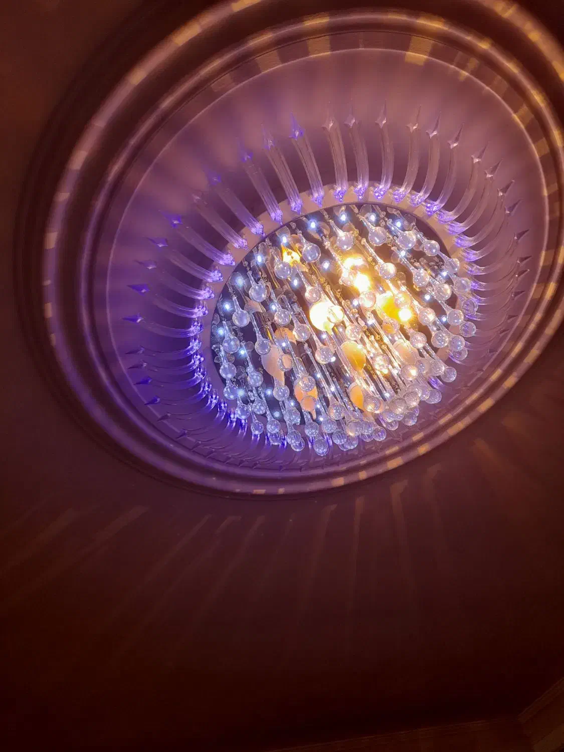 فروش لوستر هفت لامپ کاملا سالم|لوستر و چراغ آویز|تهران, هروی|دیوار