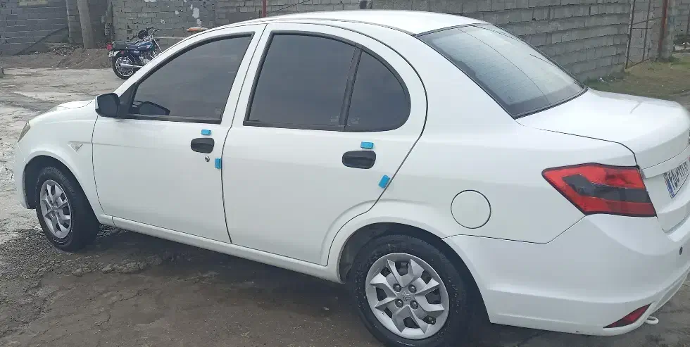 ساینا‌ مدل‌ ۹۷|خودرو سواری و وانت|لنگرود, |دیوار