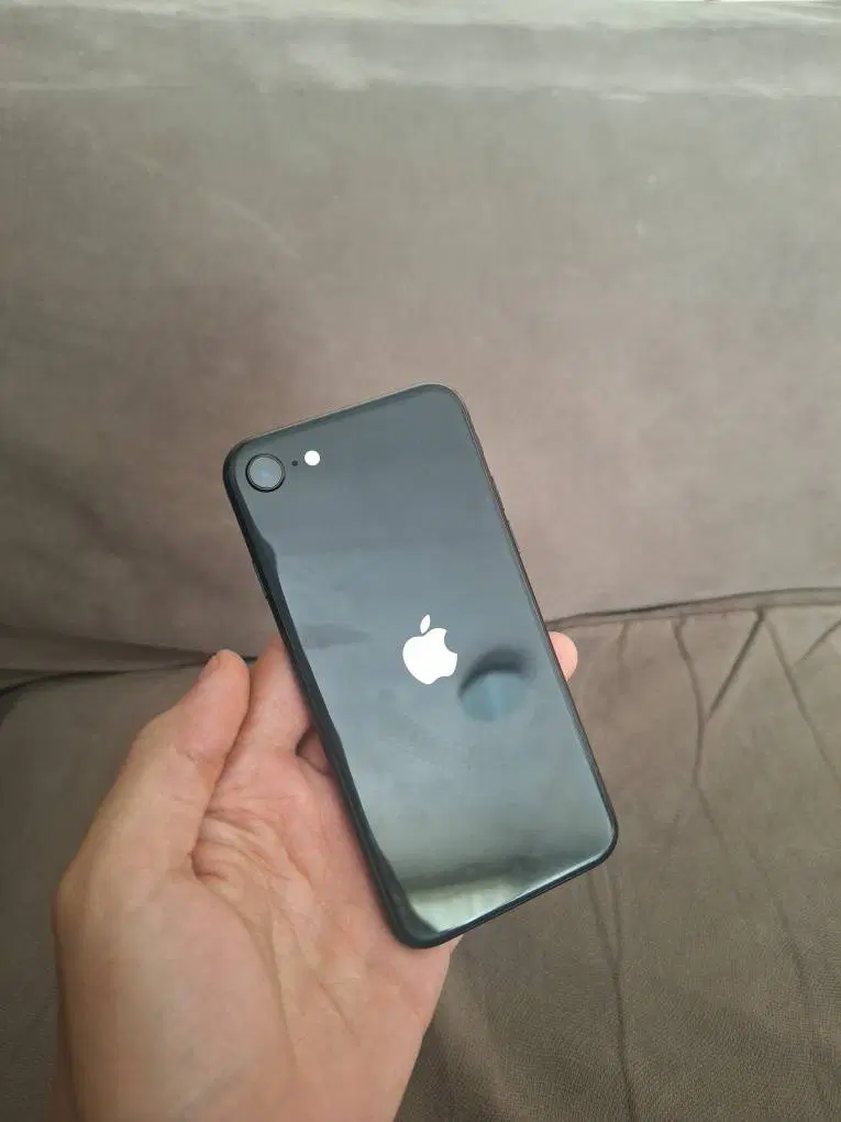 iphone se 2020|موبایل|تهران, شادمان|دیوار