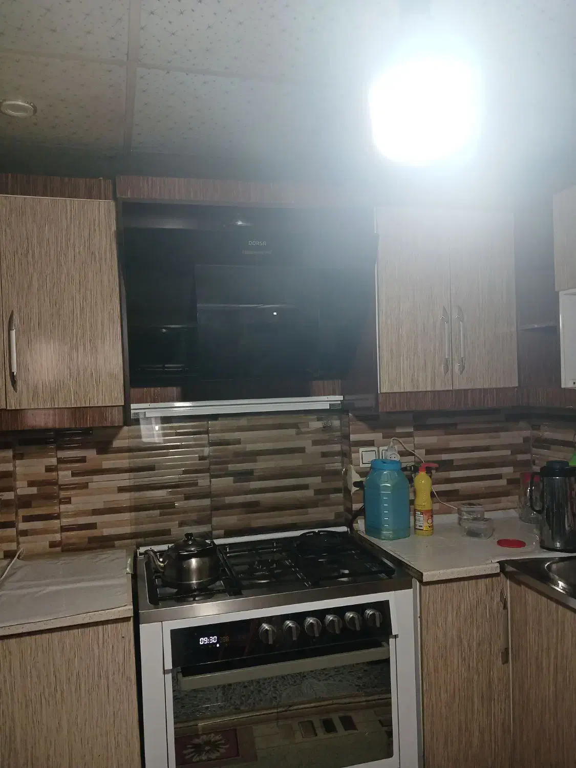 کابینت|آبچکان و نظمدهنده ظروف|شیراز, کوشک میدان|دیوار