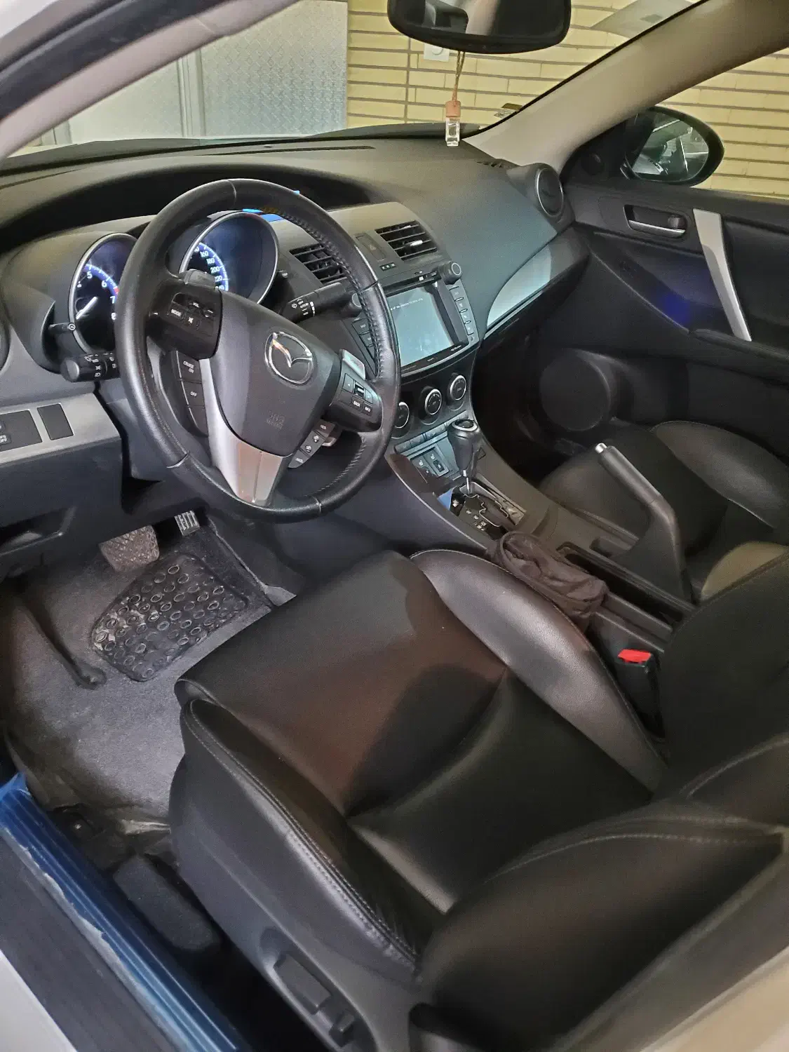 مزدا 3 نیو تیپ چهار تک برگ سند|خودرو سواری و وانت|اصفهان, ملک|دیوار