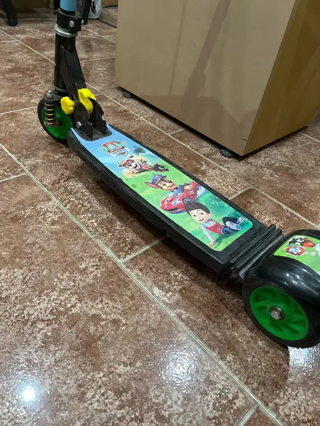 اسکوتر کودک|دوچرخه، اسکیت، اسکوتر|بندر انزلی, آخرخط|دیوار